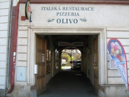 Pizzeria Olivo, Mírové náměstí 4, Dobříš